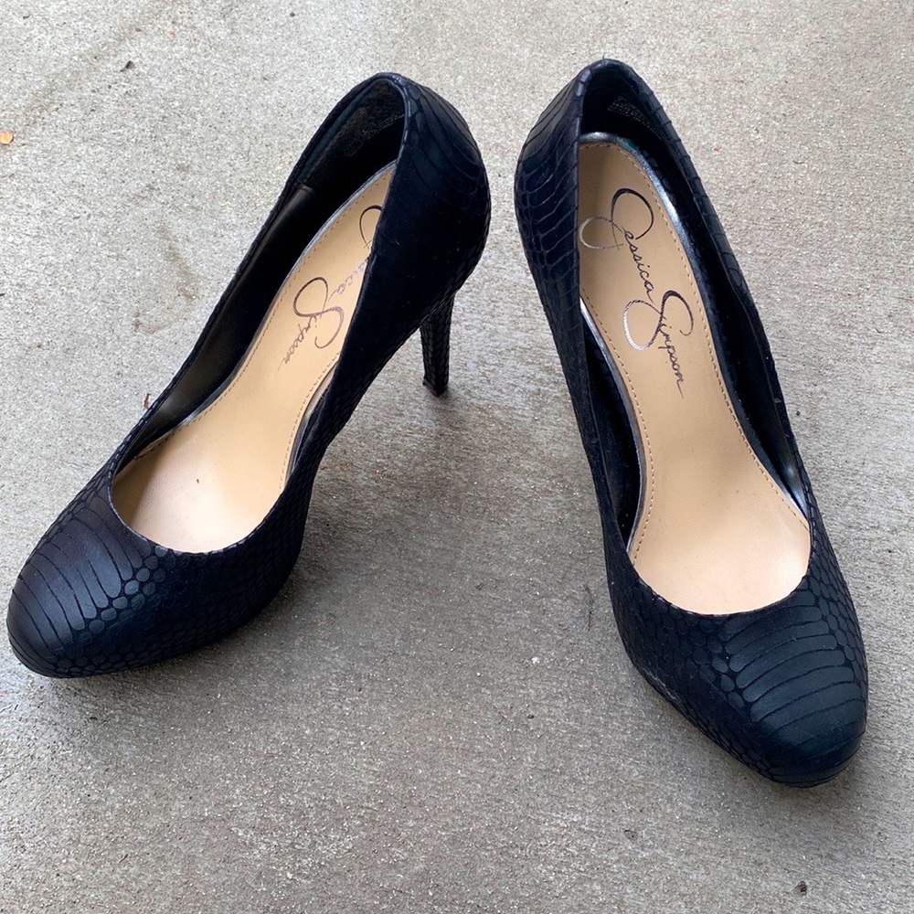 Jessica Simpson size 7.5 black heels